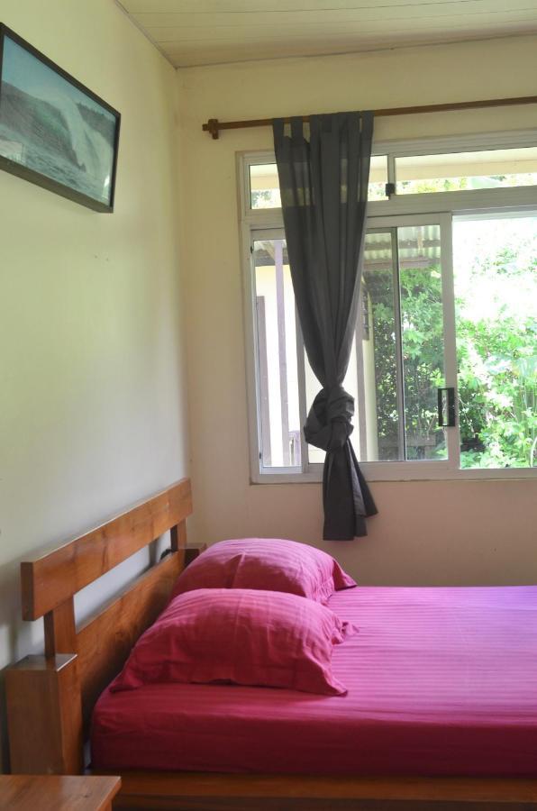 Hotel Fare Om Pihaena Exterior foto